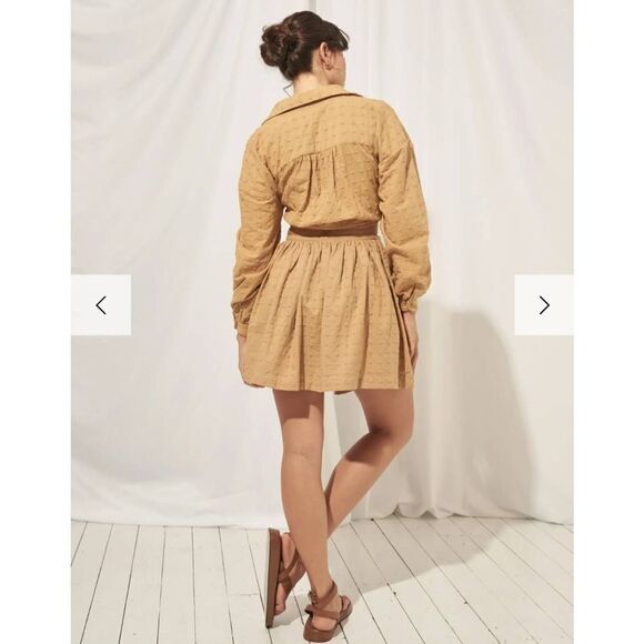 Mon Renn Isla Top and Mini Skirt Set in Biscuit Size Small - Picture 2 of 14